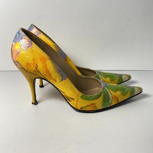 STUART WEITZMAN Yellow Floral Heel Pumps Womens 7 M Yellow Green Stiletto